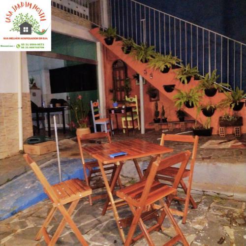 Casa Jardim Hostel Bh - Santa Efigenia - Paraiso ベロ・オリゾンテ エクステリア 写真