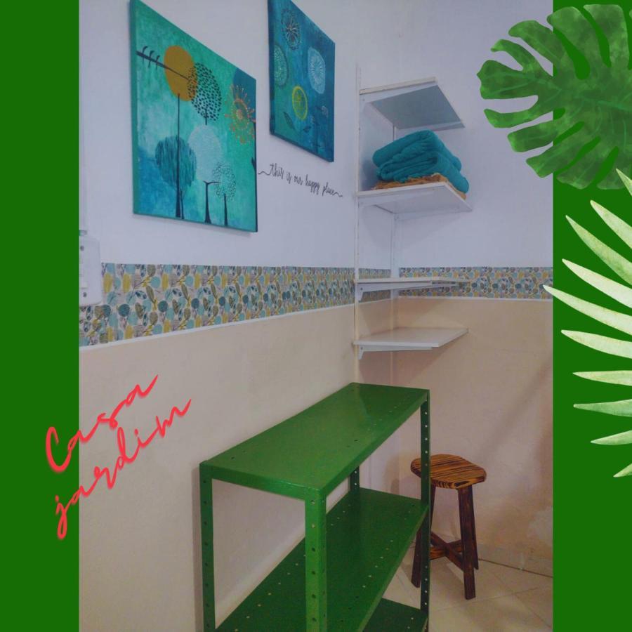 Casa Jardim Hostel Bh - Santa Efigenia - Paraiso ベロ・オリゾンテ エクステリア 写真