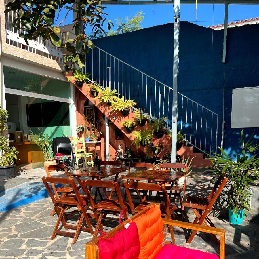 Casa Jardim Hostel Bh - Santa Efigenia - Paraiso ベロ・オリゾンテ エクステリア 写真