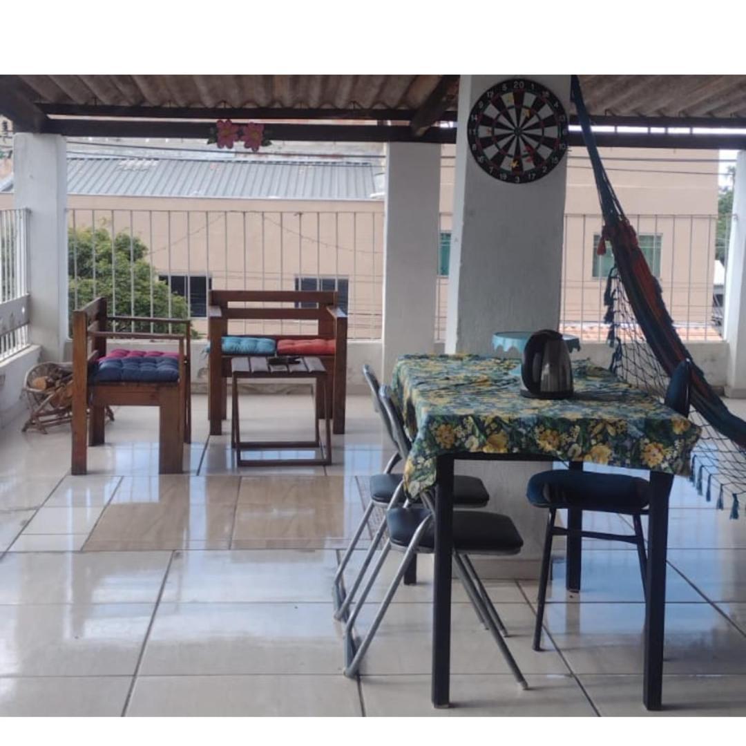 Casa Jardim Hostel Bh - Santa Efigenia - Paraiso ベロ・オリゾンテ エクステリア 写真